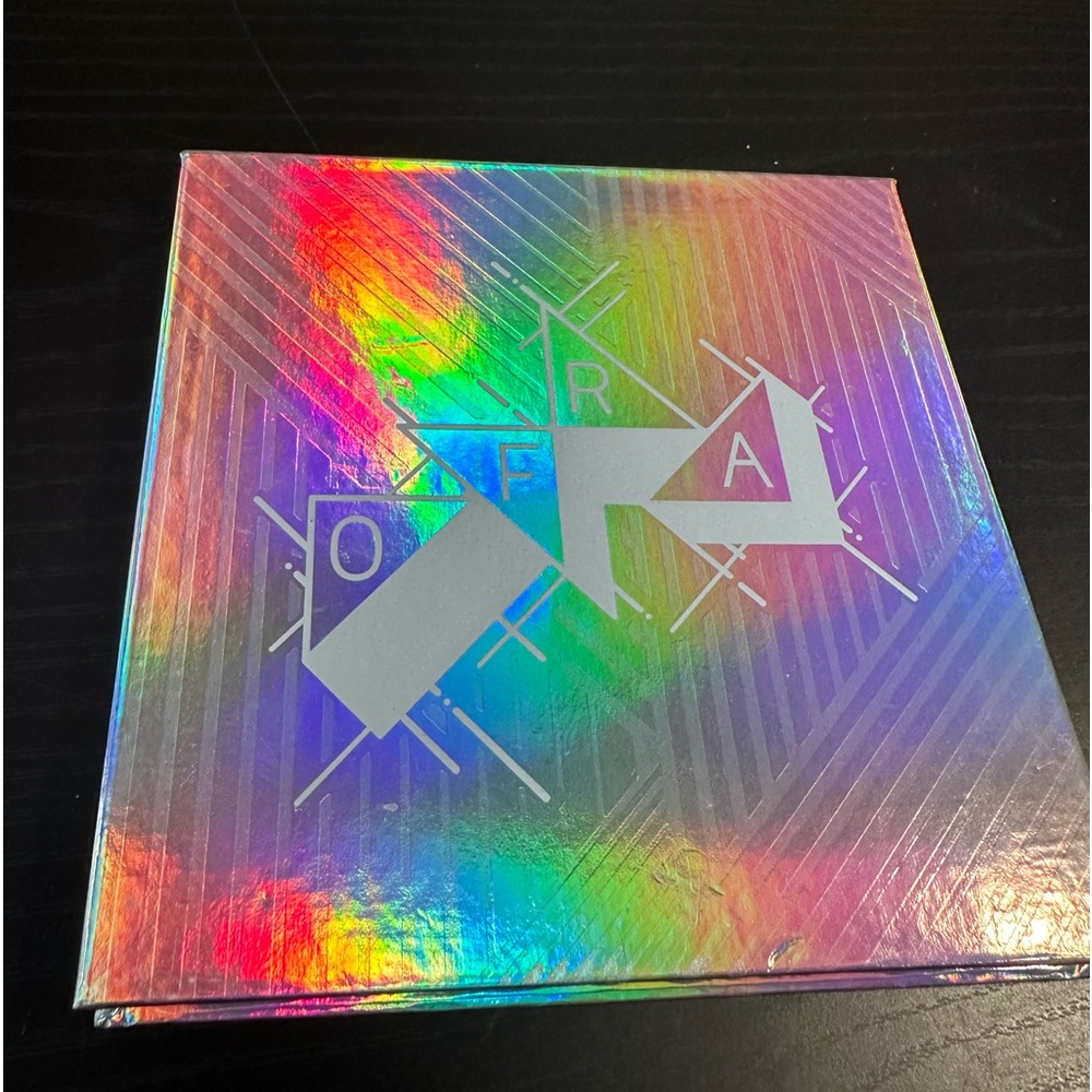 Ofra Glitch palette *NEW*